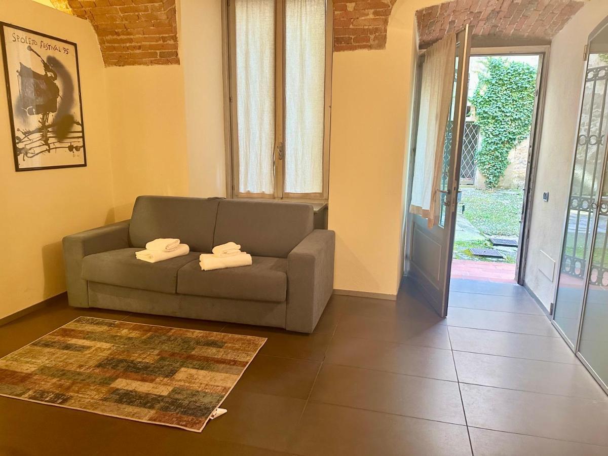 Feel - Luxury Duomo Suite 贝尔加莫 外观 照片